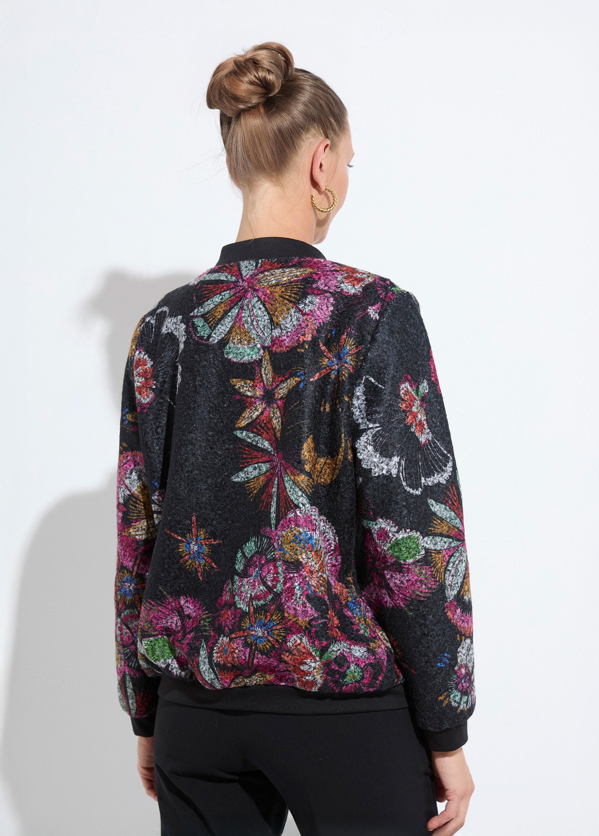 Bomber-style_jacket_in_printed_terry_fabric_Black_and_pink_DO1_slim