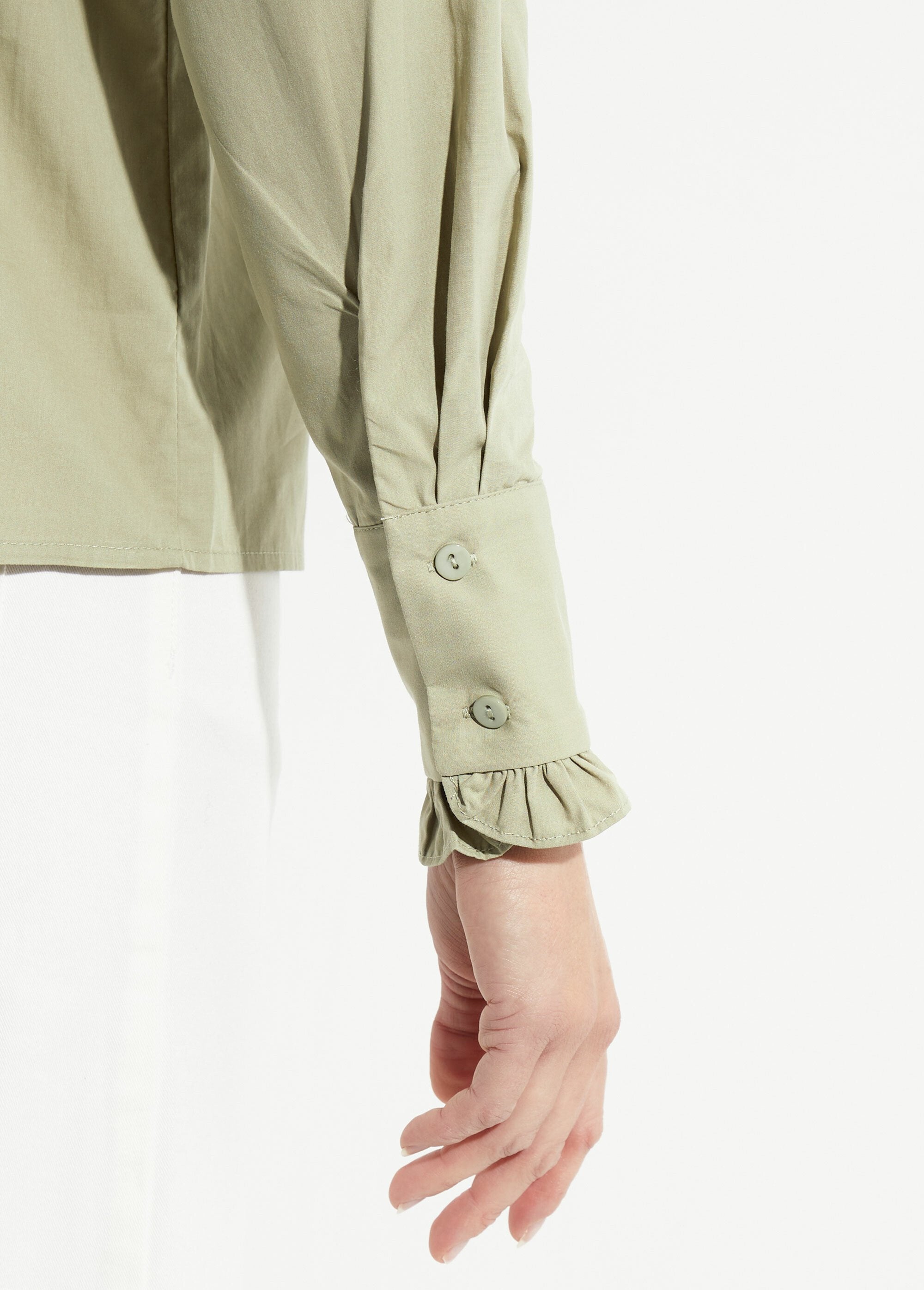 Blouse_with_pleated_Peter_Pan_collar_Khaki_DE2_slim