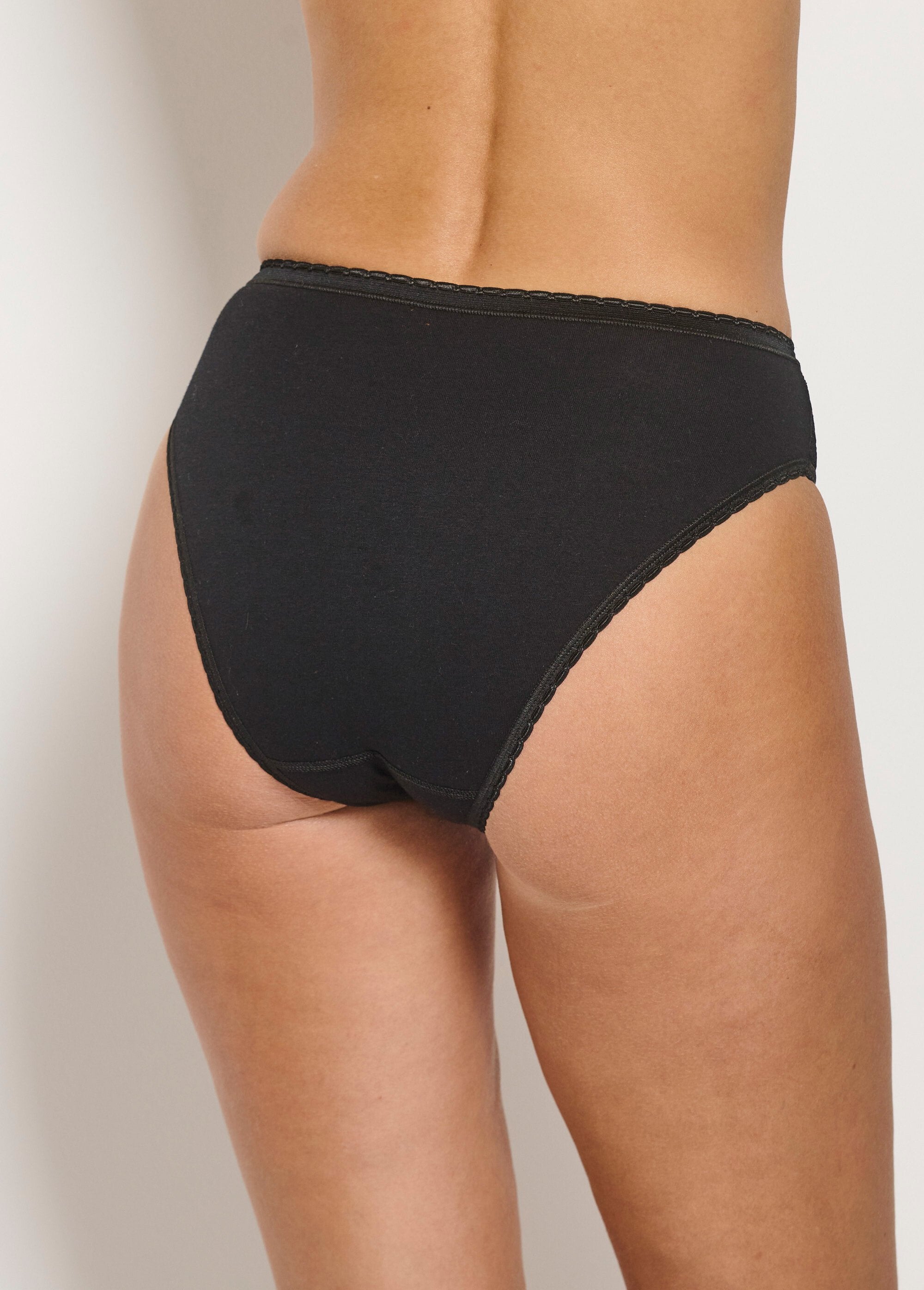 High-cut_cotton_lace_briefs_-_pack_of_3_Black_lot_3_DO1_slim