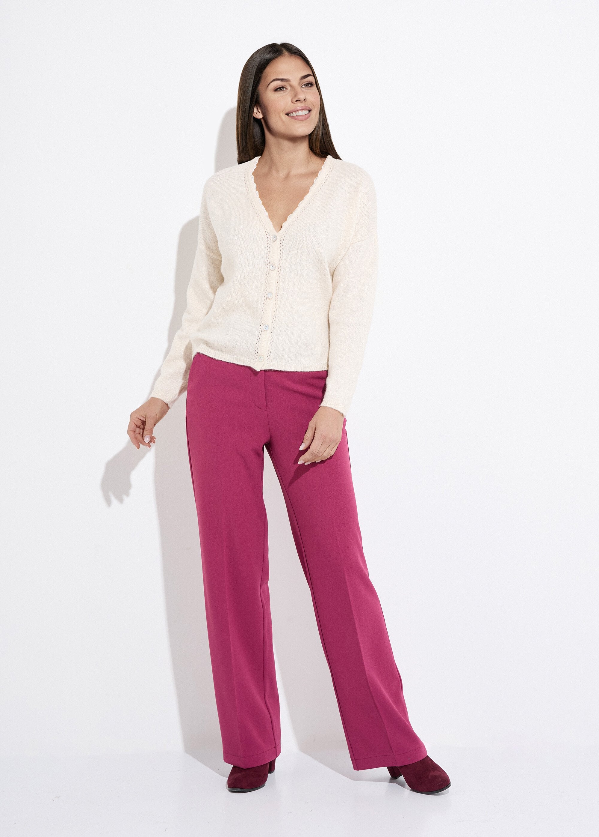 V-neck_jersey_buttoned_vest,_openwork_and_macramé_Ecru_SF1_slim