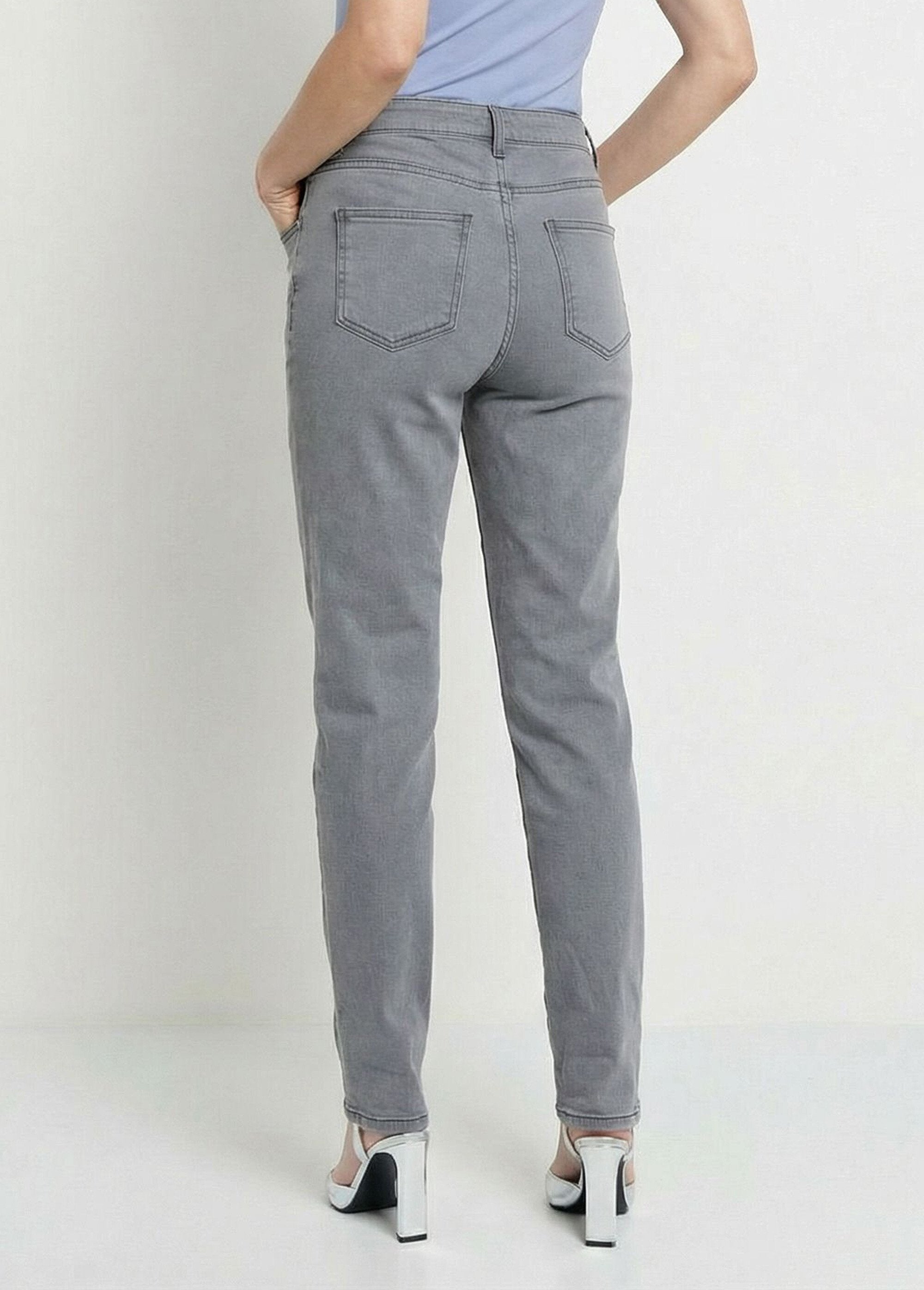 High-waisted_straight-leg_jeans_Gray_DO1_slim