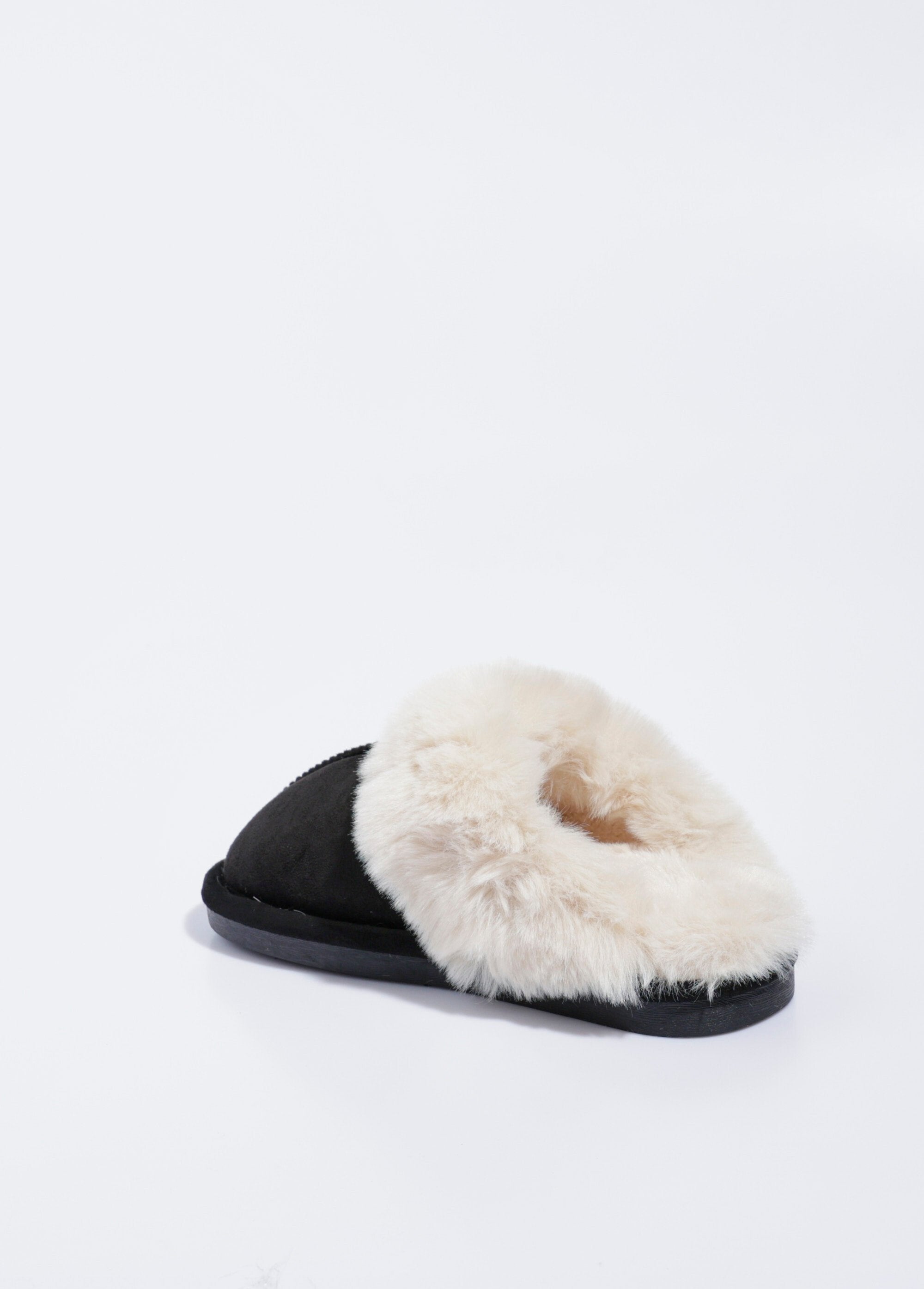Mules_Slippers_Black_DO1_slim