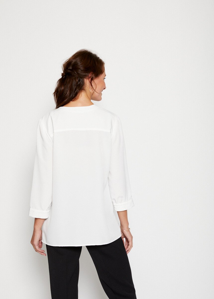 Mid-length_loose_tunic_with_round_neck_Natural_DO1_slim