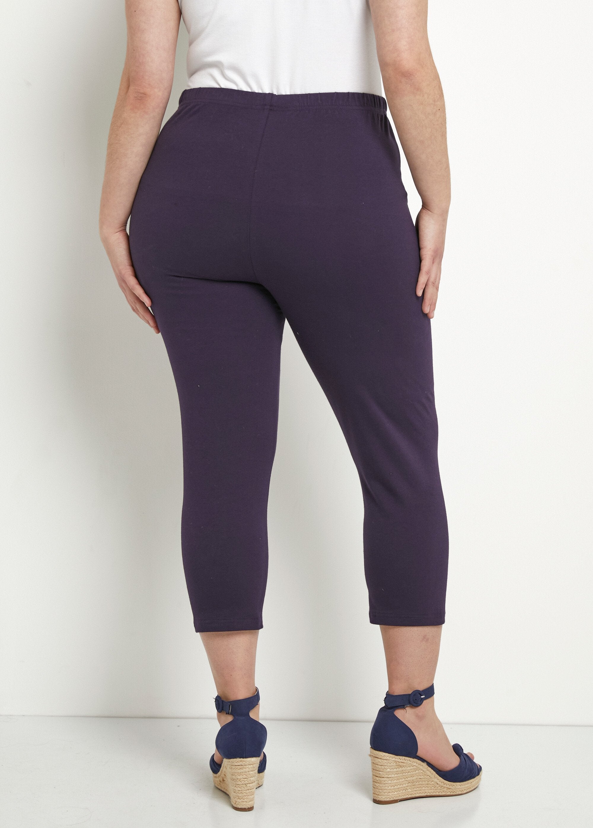 Short_leggings_with_elasticated_waistband_in_cotton_Plain_plum_DO1_curvy