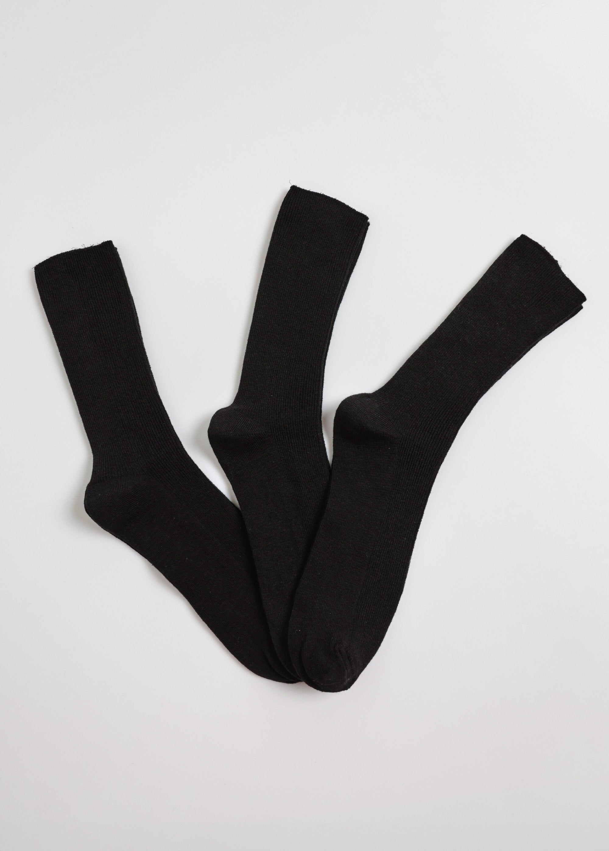 Pack_of_3_assorted_sensitive_leg_socks_Black_FA1_slim