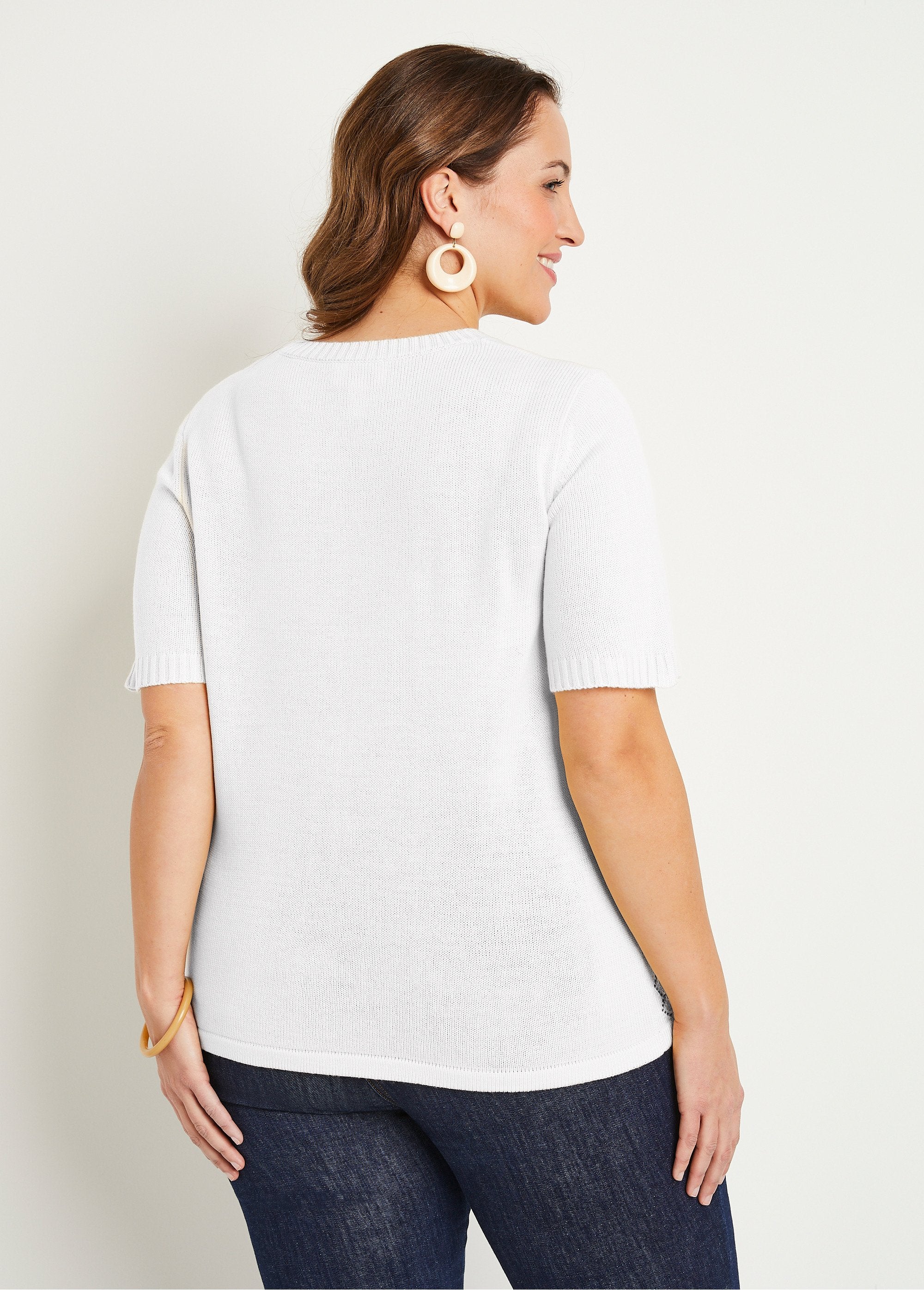 Short-sleeved_beaded_openwork_sweater_White_DO1_curvy