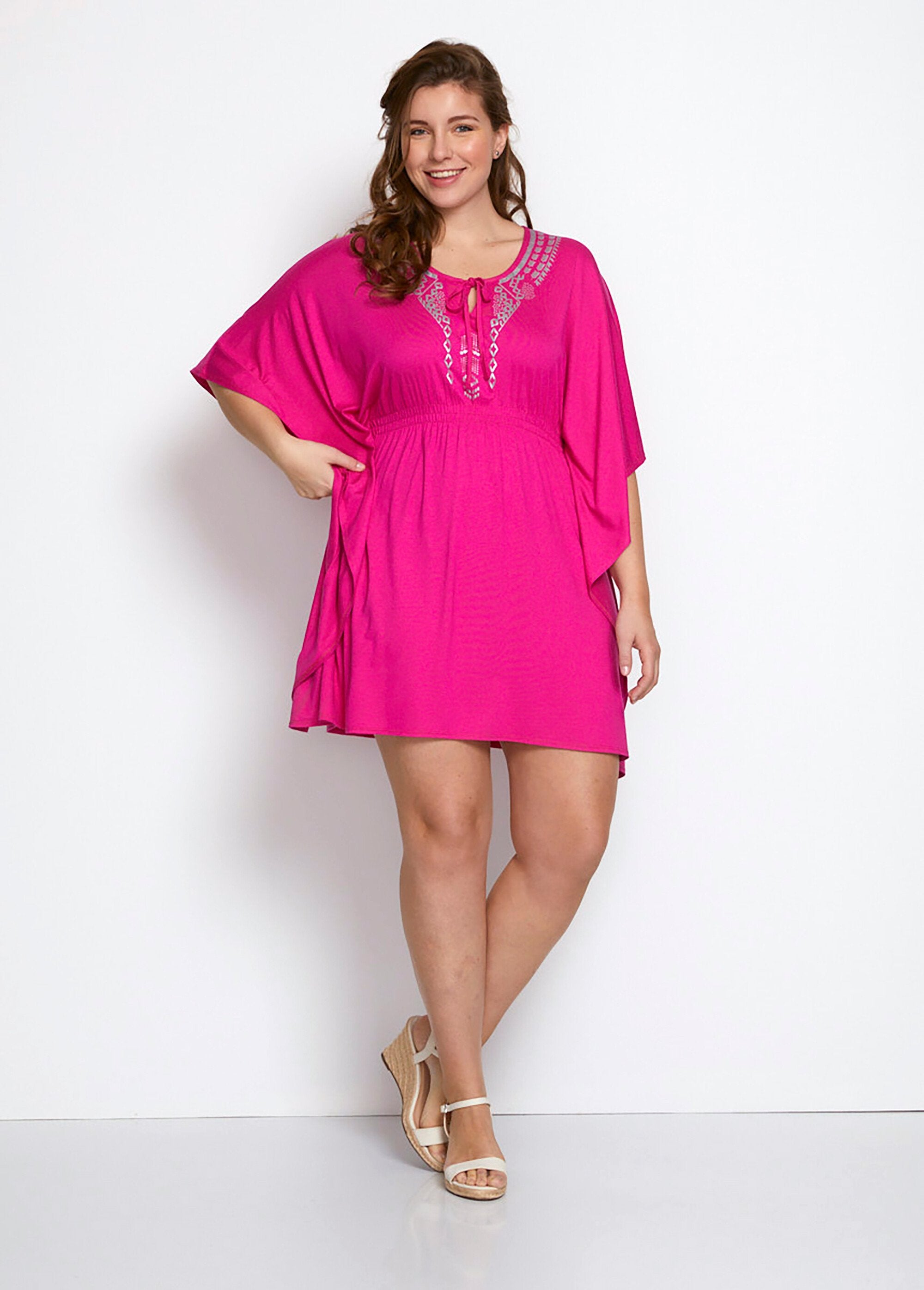 Tunic_length_T-shirt_volume_T_Fuchsia_SF1_curvy