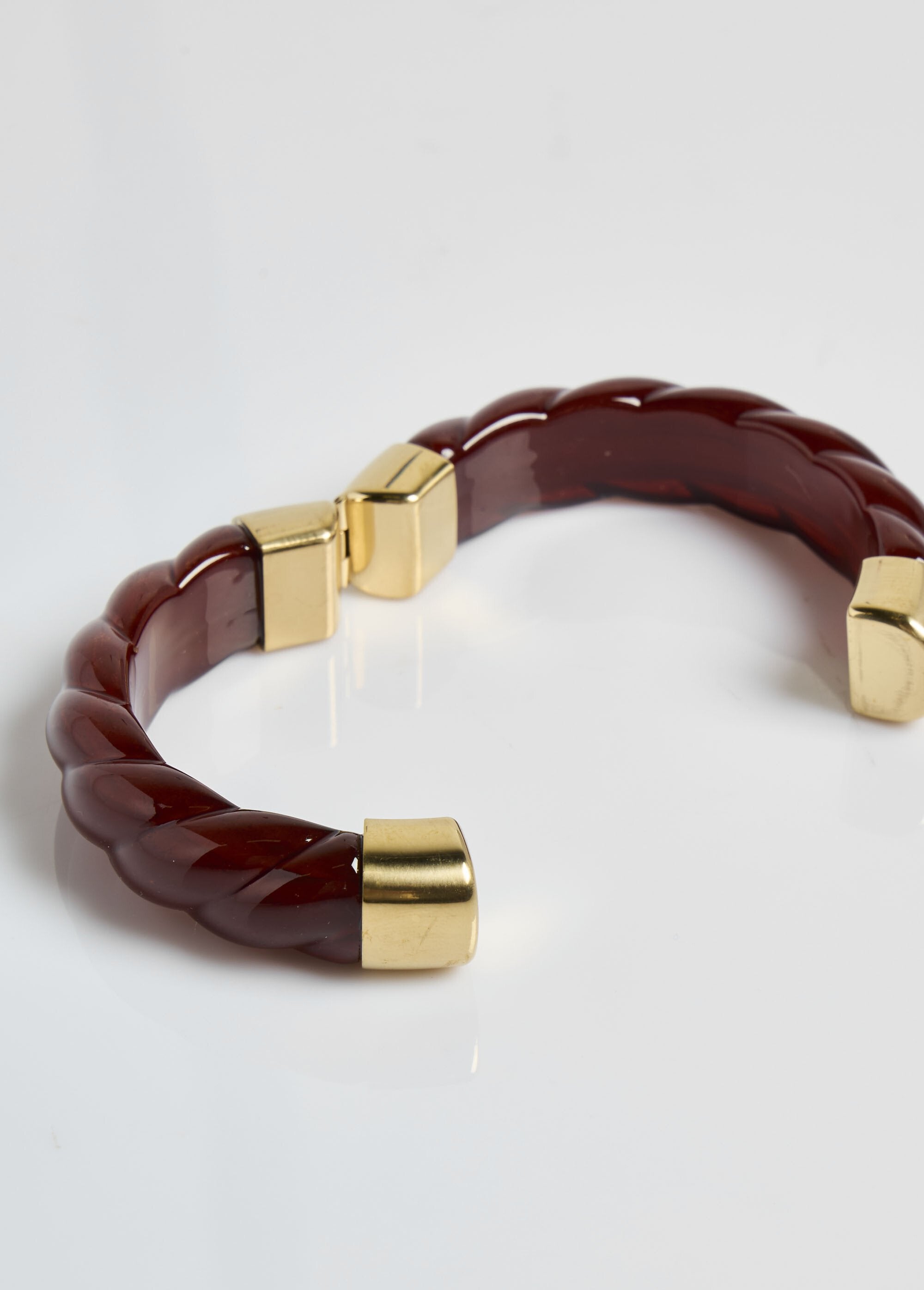 Twisted_resin_and_stainless_steel_rod_Brown_DE1_slim