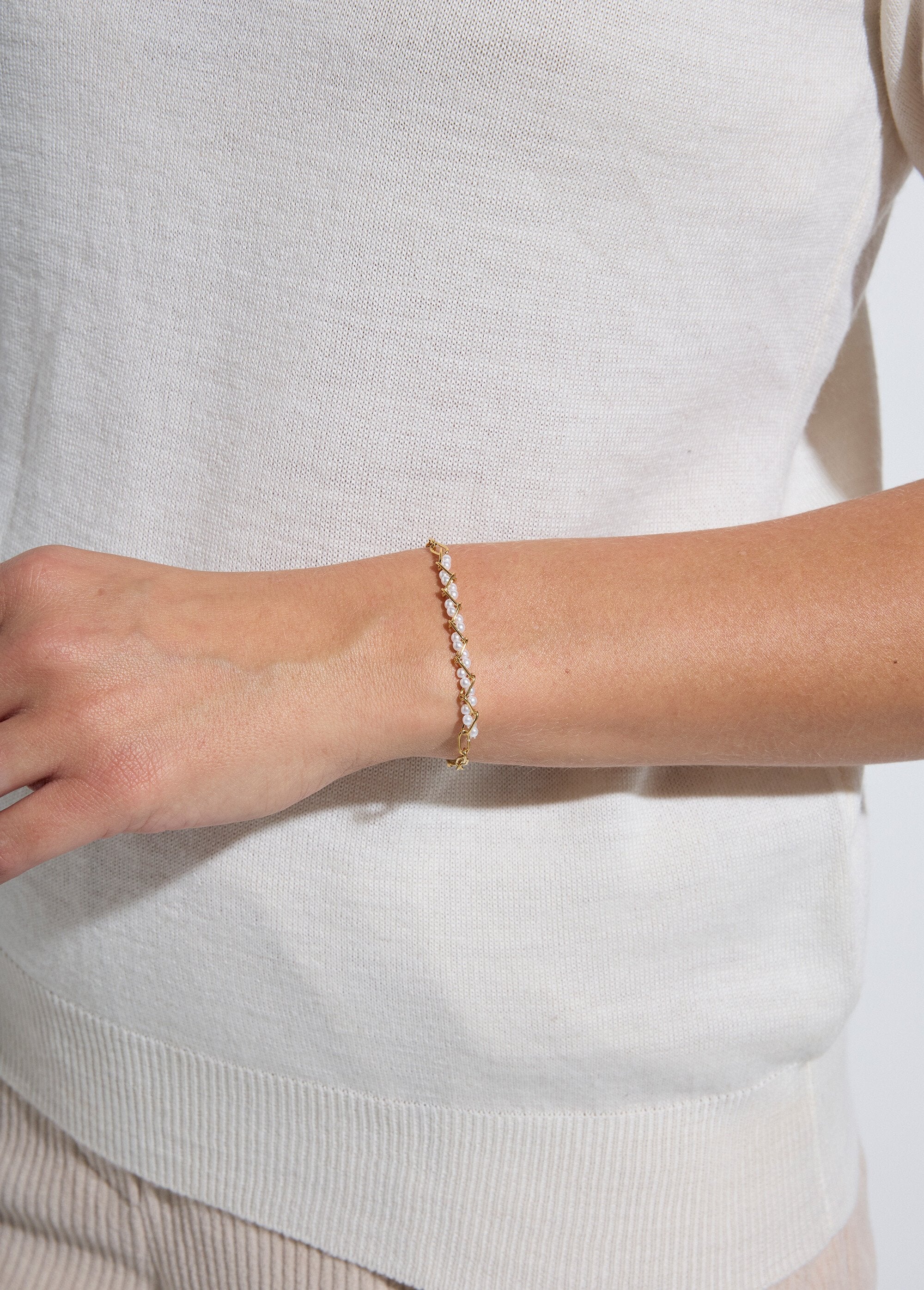 Gold-plated_stainless_steel_chain_bracelet_Gold_and_white_FA1_slim