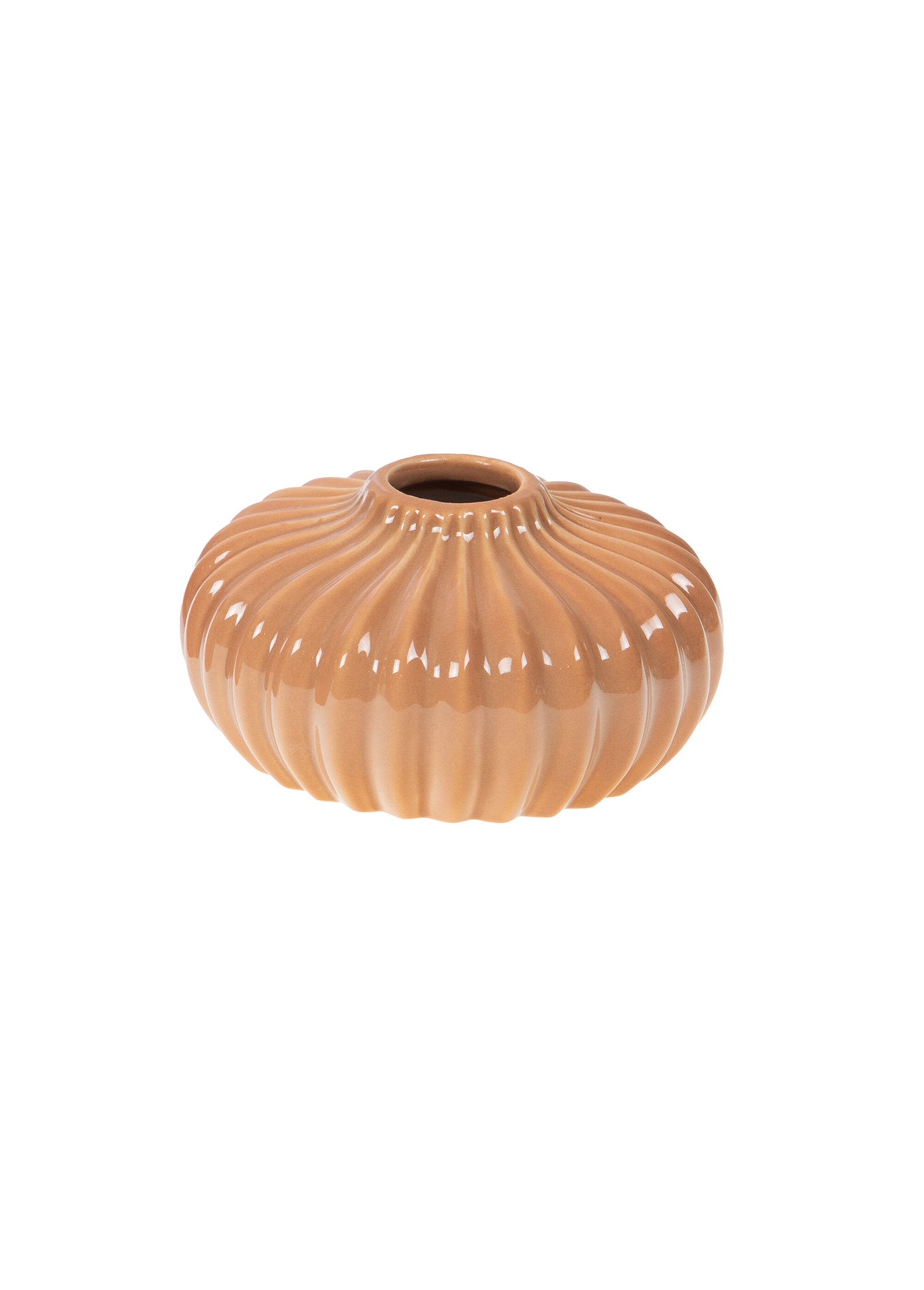 Set_of_2_small_ribbed_decorative_vases_Beige_and_terracotta_DE2_slim