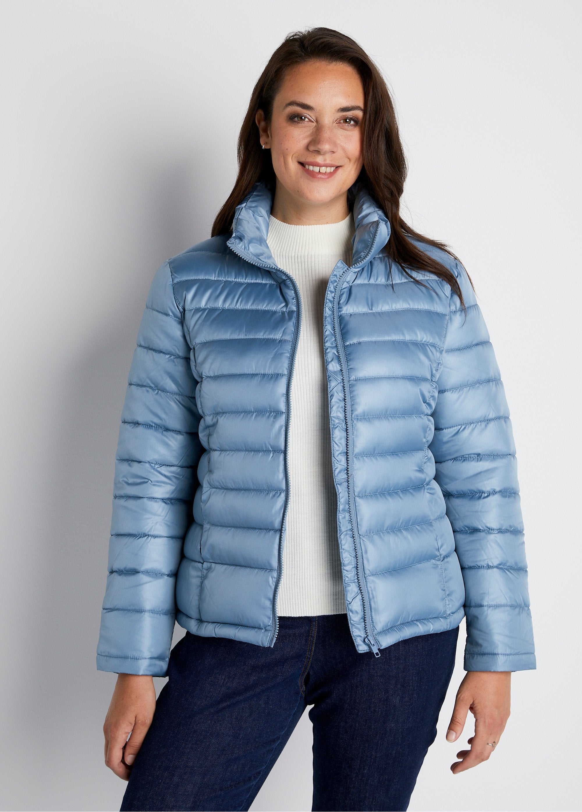 Short_zipped_down_jacket_with_long_sleeves_Ice_blue_FA2_curvy