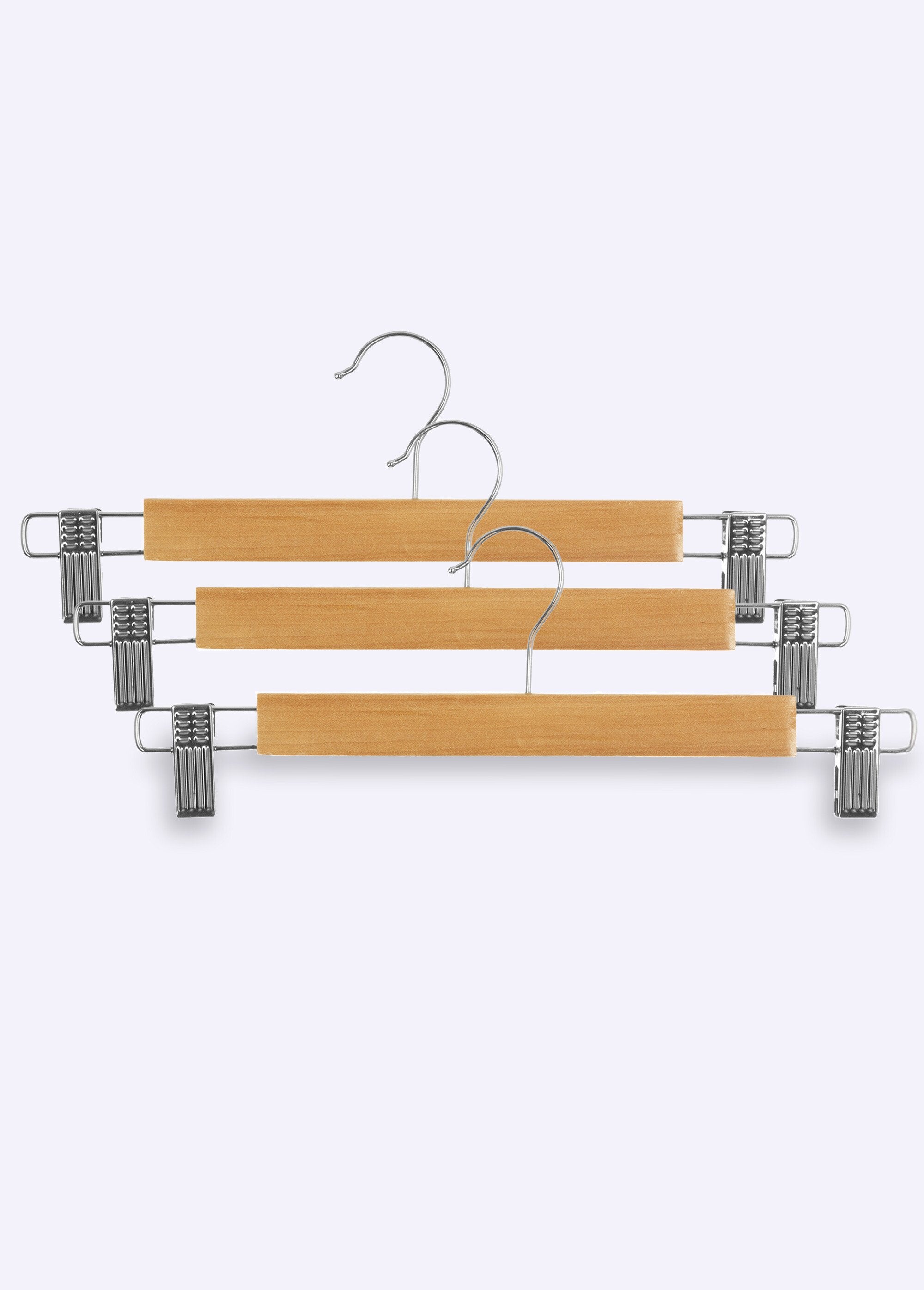 Metal_and_wooden_clip_hangers_Drink_FA1_slim