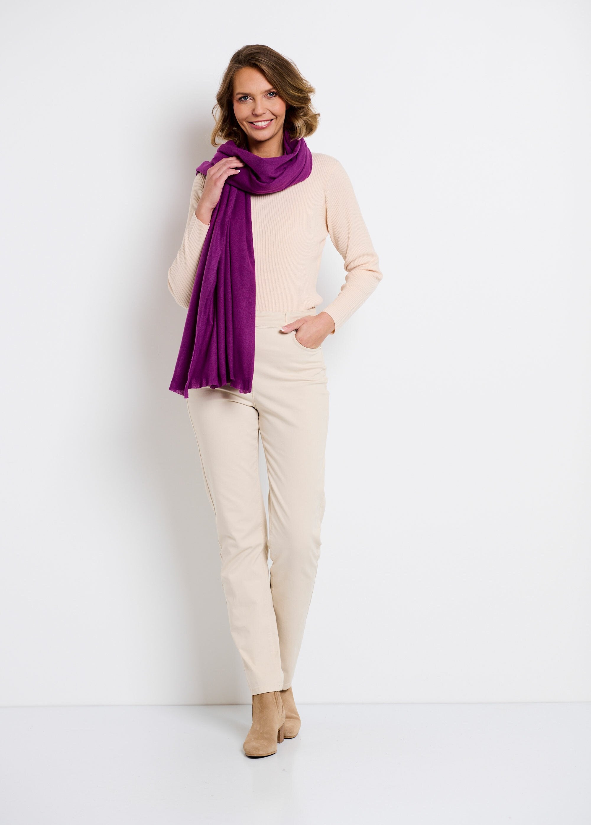 Echarpe_tendance_chaude_petites_franges_Prune_SF1_slim