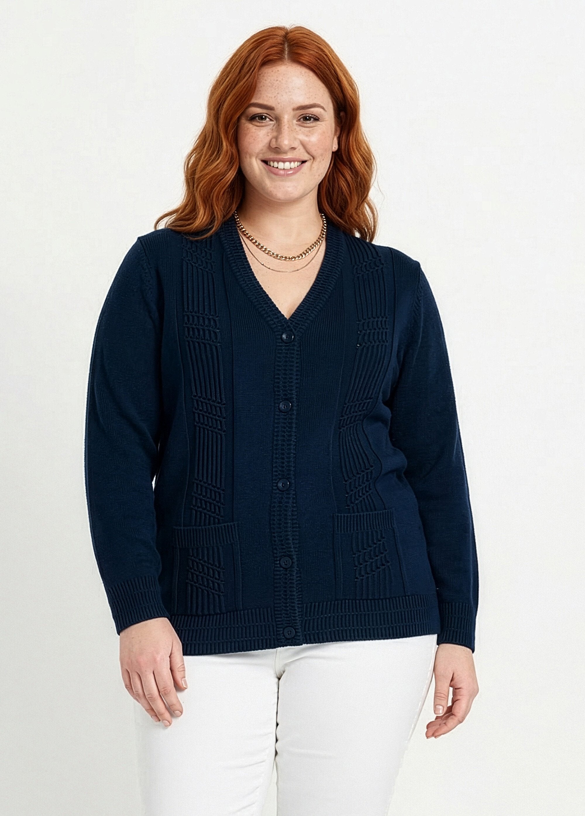 Long-sleeved_buttoned_cardigan_Marine_FA1_curvy