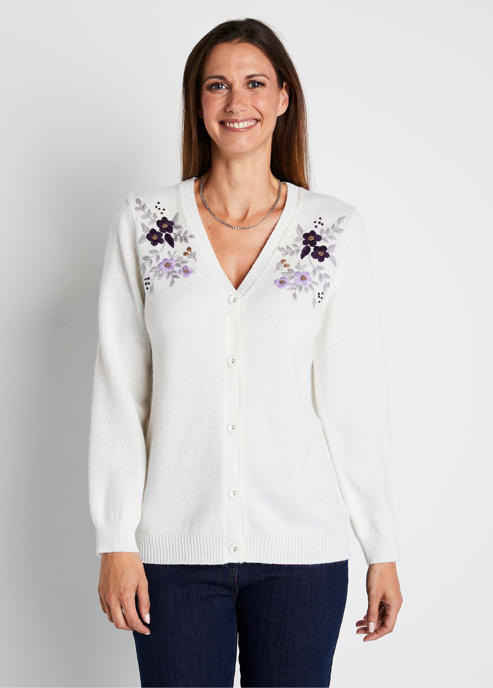 Soft_plain_V-neck_buttoned_short_embroidered_cardigan_Ecru_FA1_slim