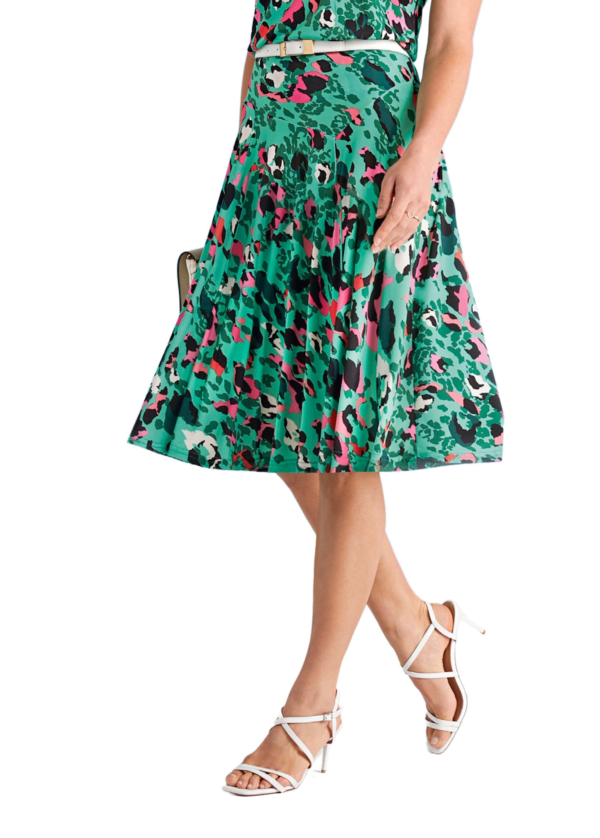 Leopard_print_mid-length_flared_skirt_Green_and_fuchsia_FA1_slim