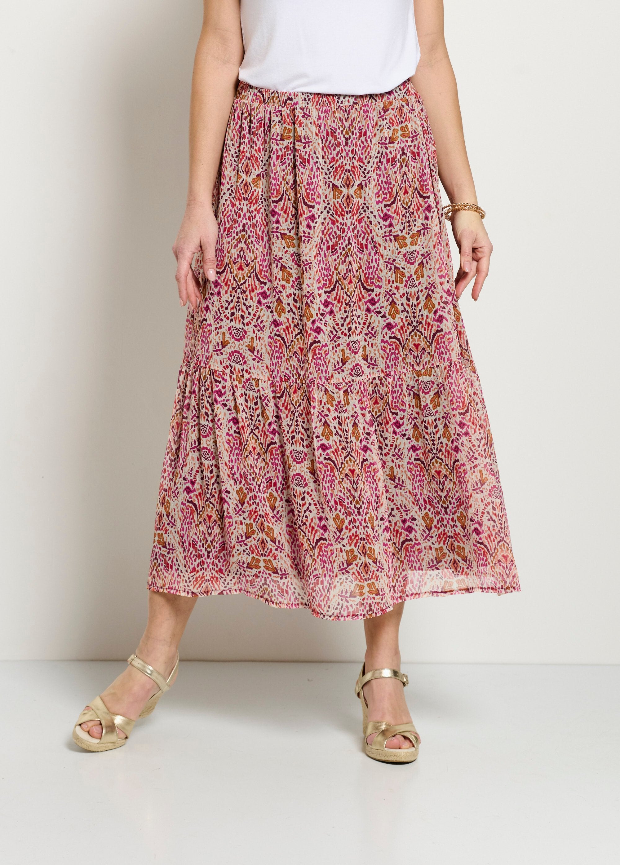 Long_skirt_with_ruffles,_ethnic_print_voile_Pink_and_white_FA1_slim