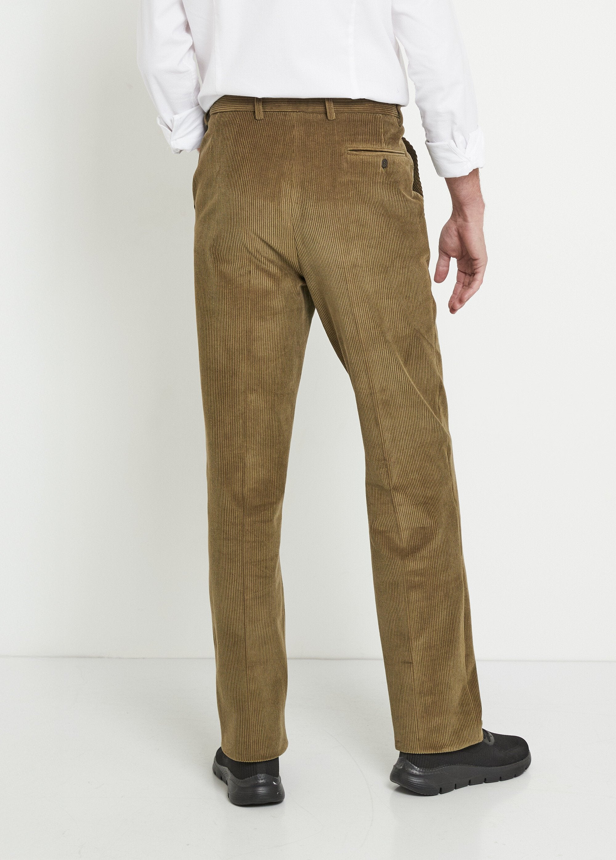 Straight-leg_pants_with_comfort_elastic_waistband_Velours_bronze_DO1_slim