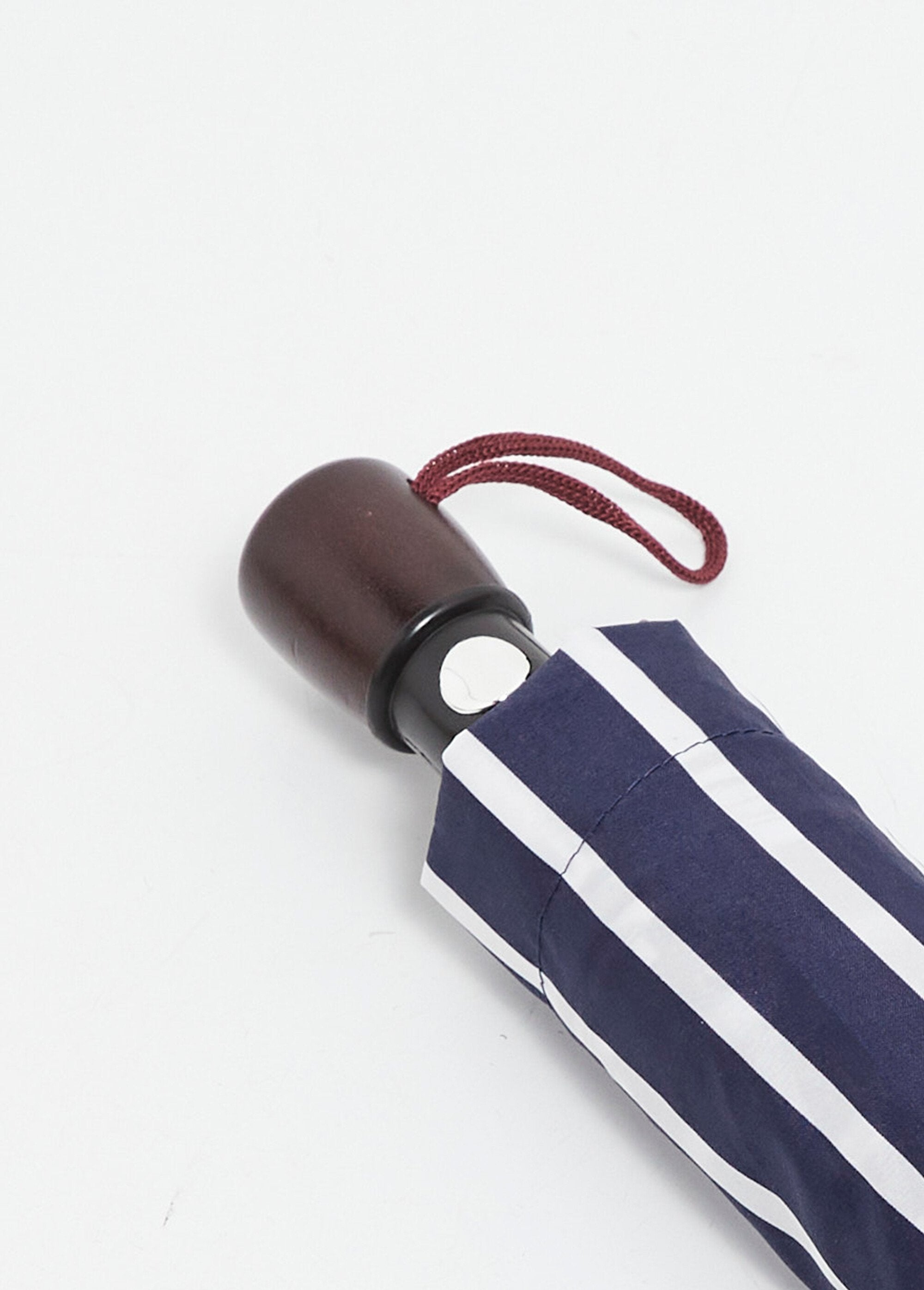 Automatic_fancy_folding_umbrella_Navy_blue_striped_white_DE2_slim