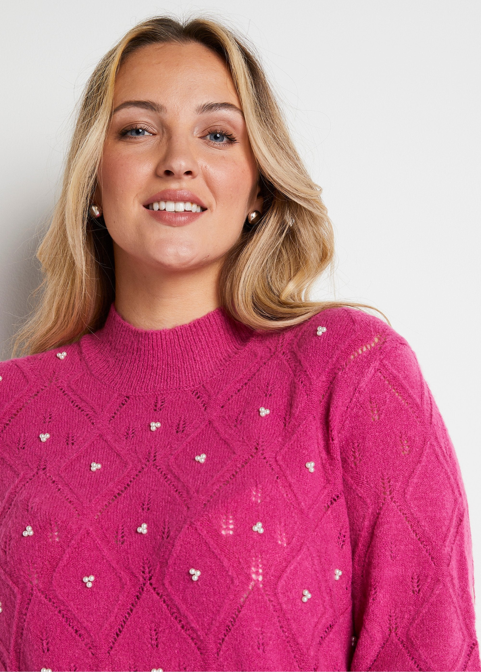 Soft_openwork_beaded_sweater_with_high_collar_Pink_DE1_curvy