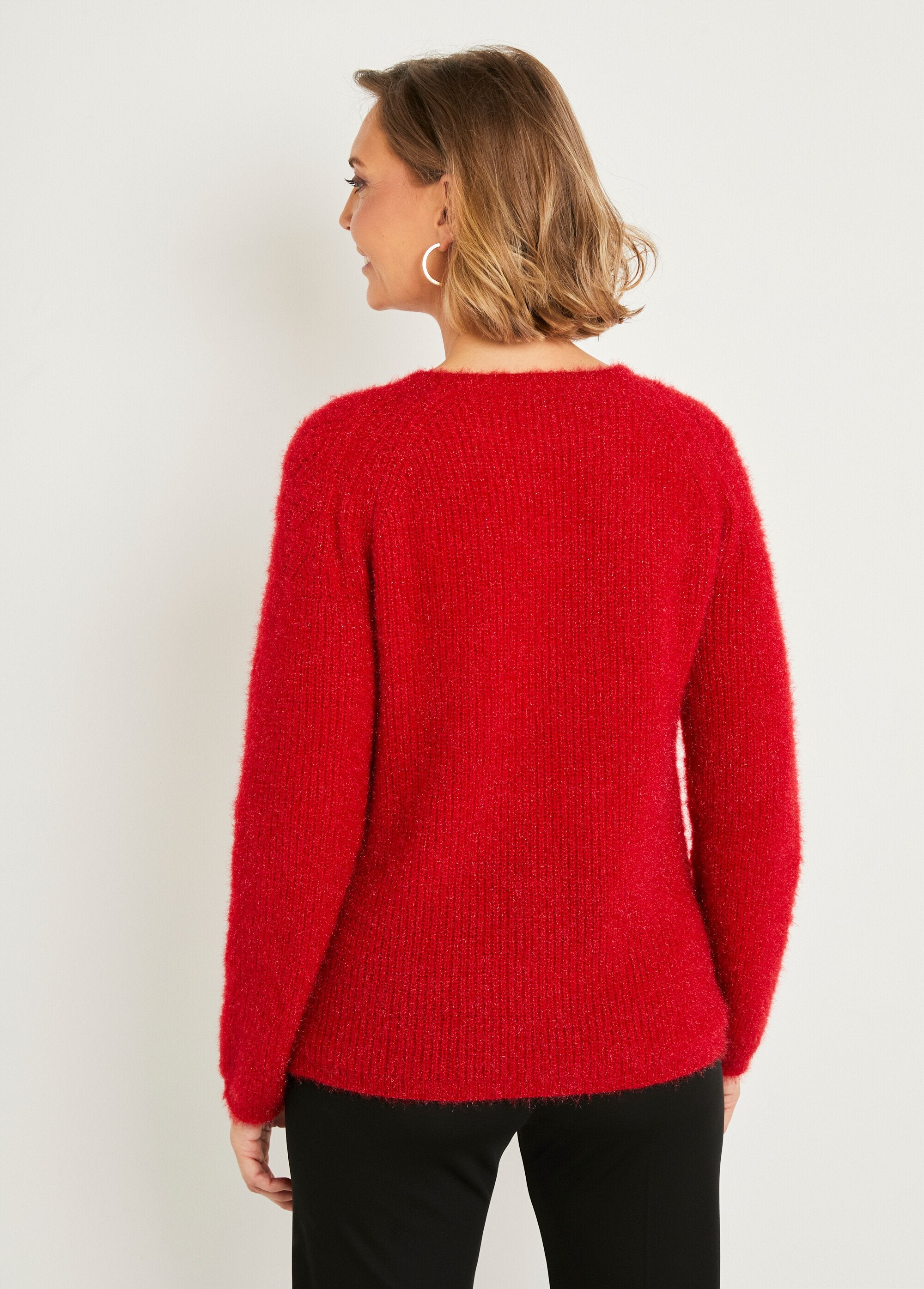 Pull_doux_maille_poilue_col_rond_perlé_ajouré_Rouge_DO1_slim