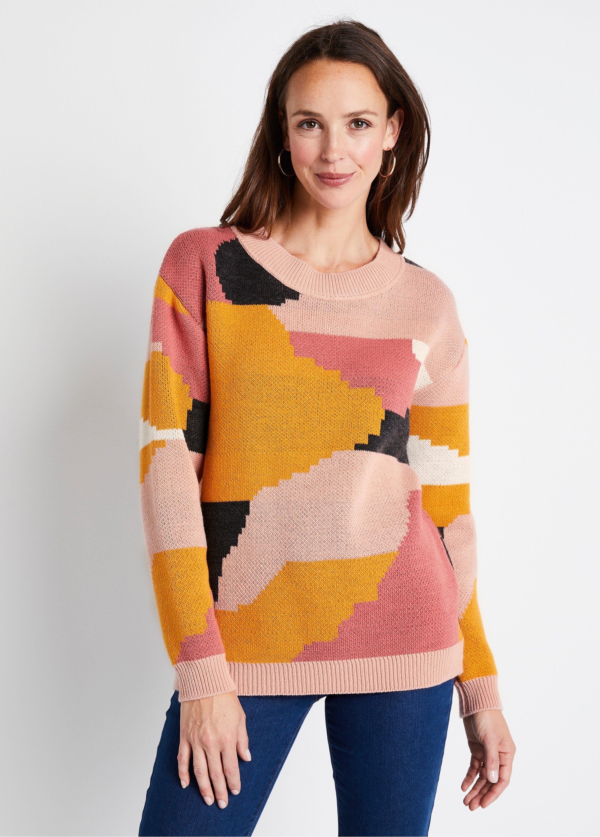 Graphic_jacquard_sweater_with_round_neck_Rose_and_honey_FA1_slim