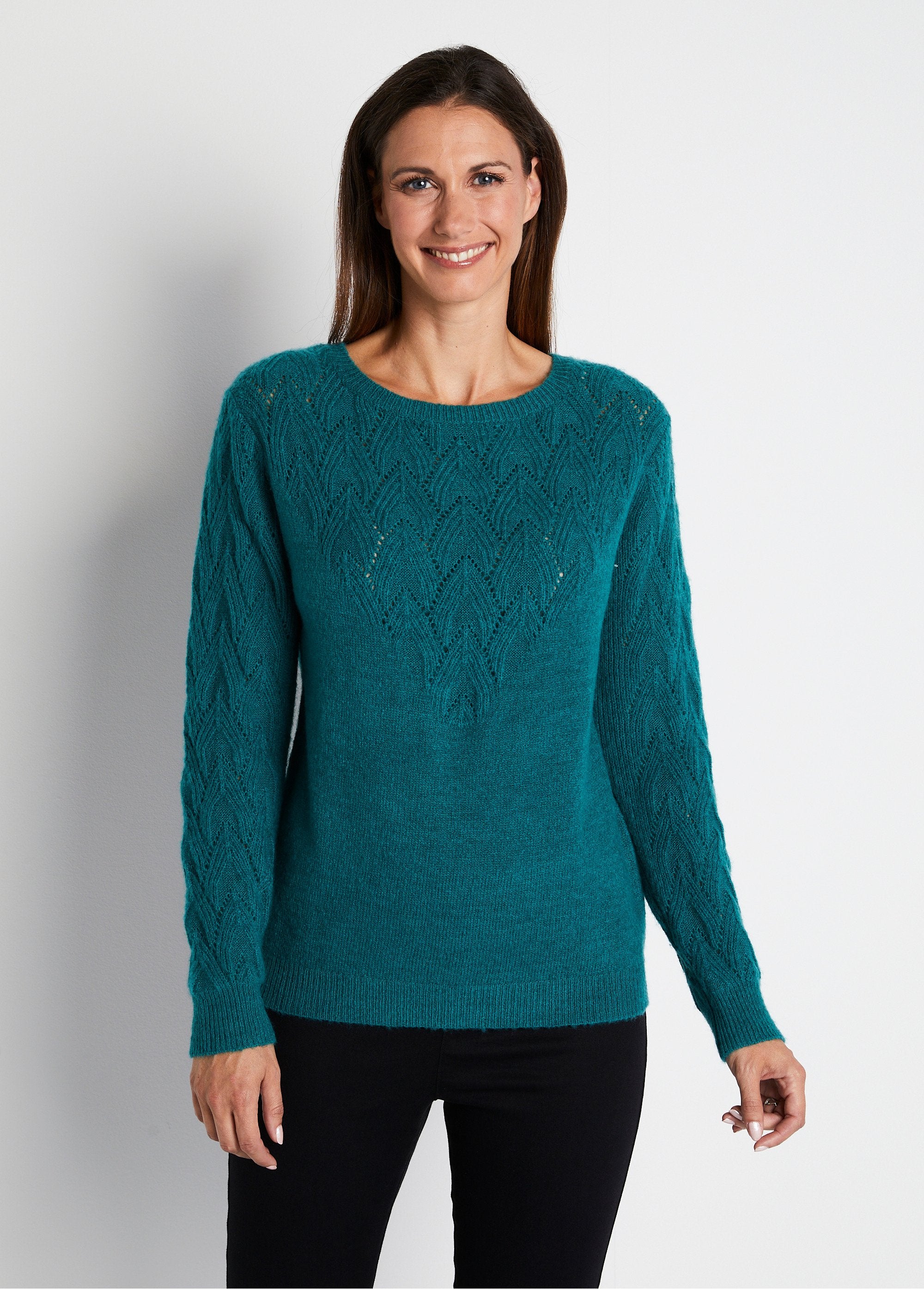 Soft_plain_round_neck_fancy_knit_sweater_Green_FA1_slim