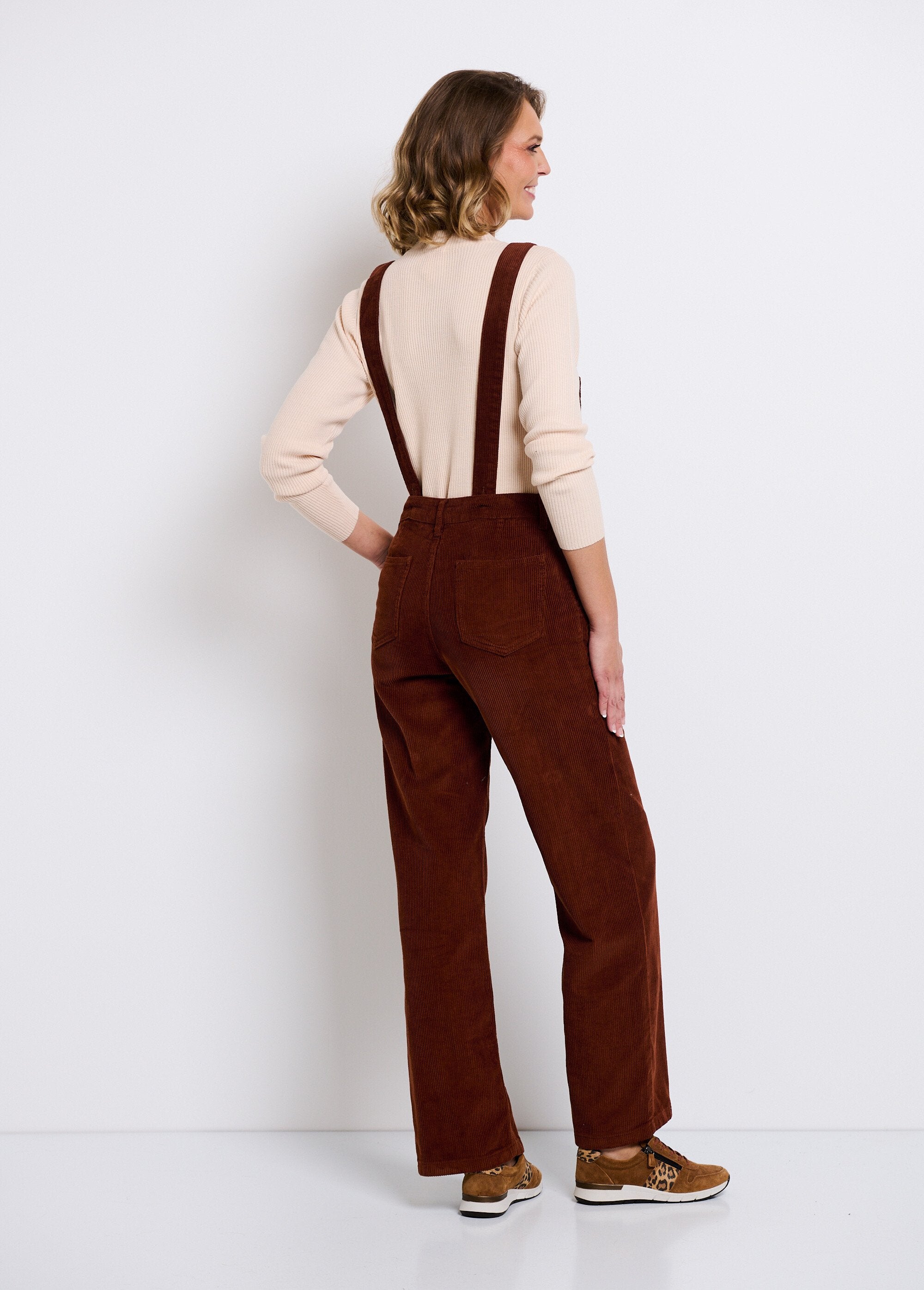 Trendy_velvet_overalls_with_large_ribbing_Brown_DO1_slim