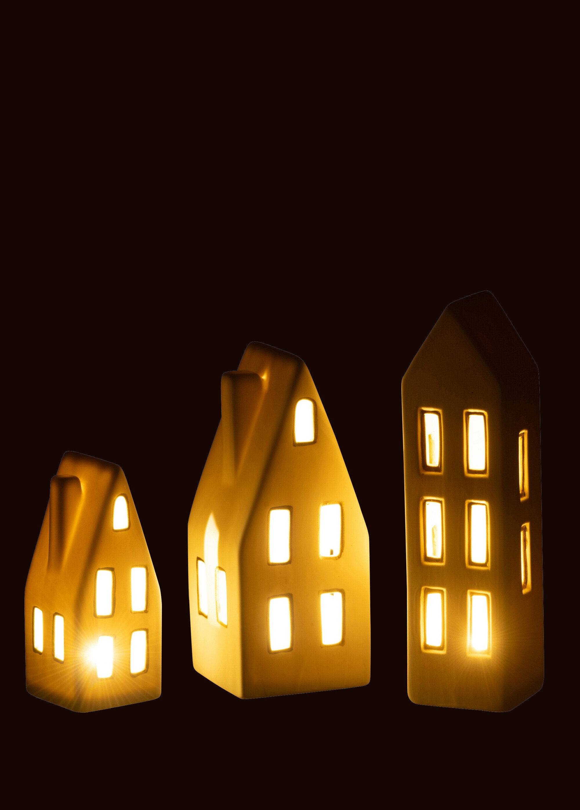 Set_of_3_porcelain_houses_with_LED_White_DE2_slim