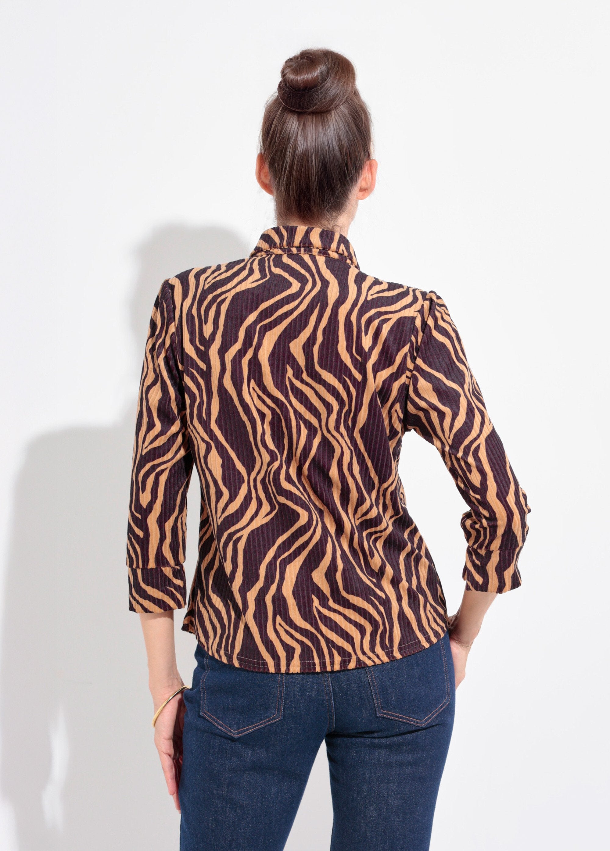 Surchemise_velours_côtelé_motif_zébré_Noir_et_beige_DO1_slim