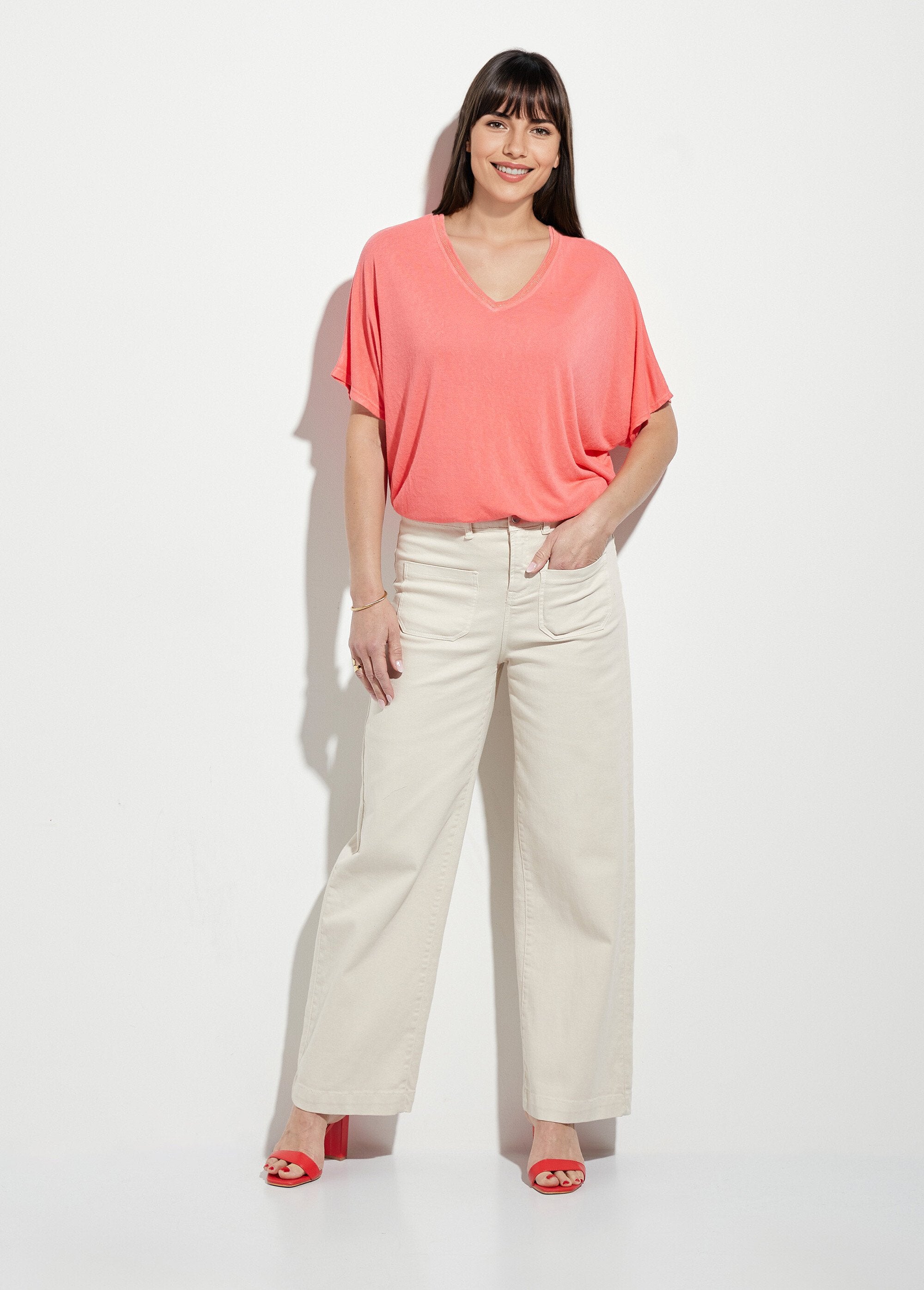 Metallic_V-neck_T-shirt_with_kimono_sleeves_Coral_SF1_slim