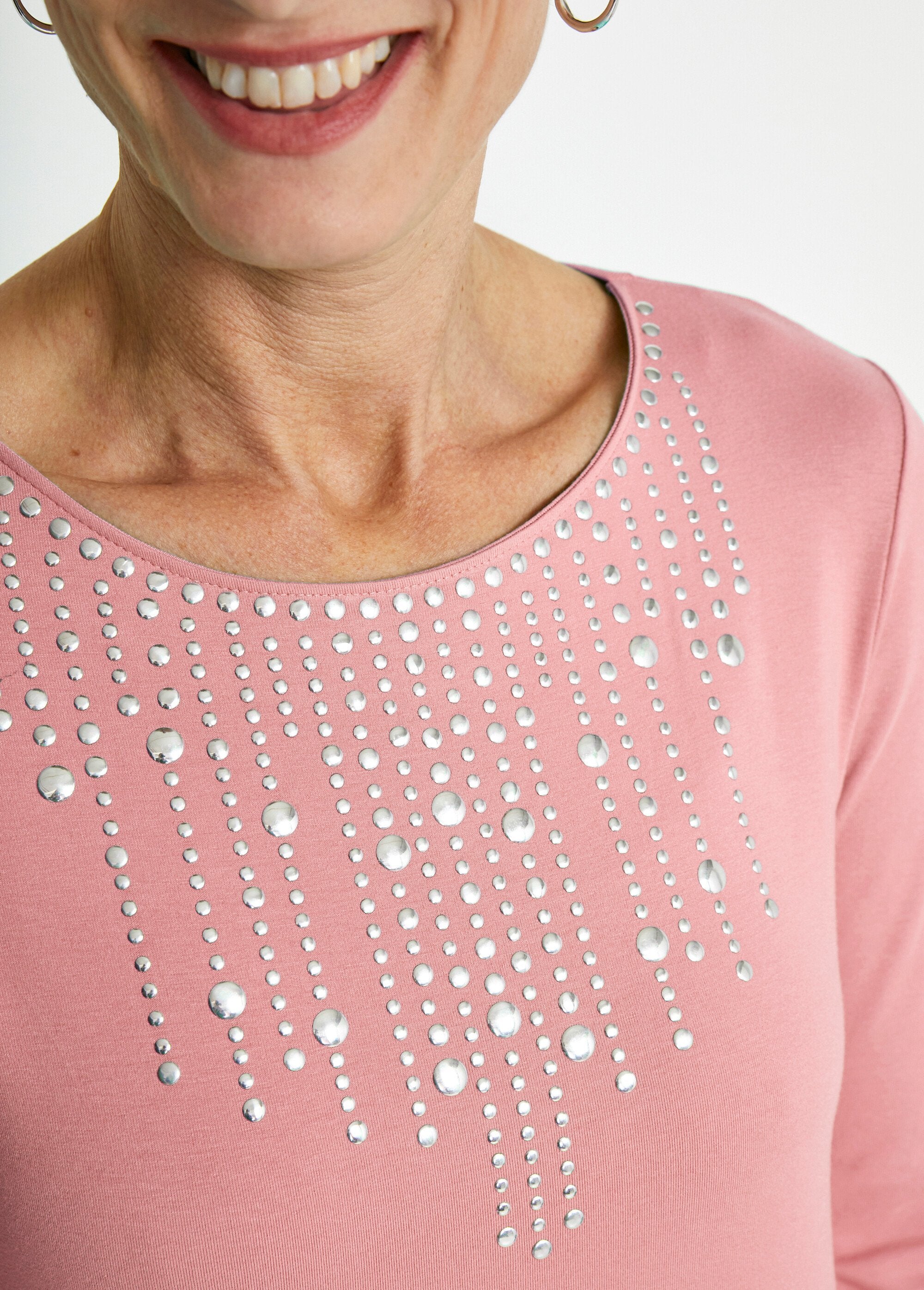 Fancy_studded_3/4_sleeve_t-shirt_Pink_DE1_slim